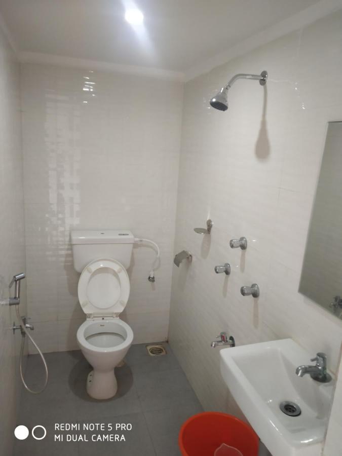 Bliss Holiday In Калангуте Екстериор снимка